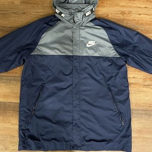 Nike Athletic Performance wear windbreaker warm-up jacket